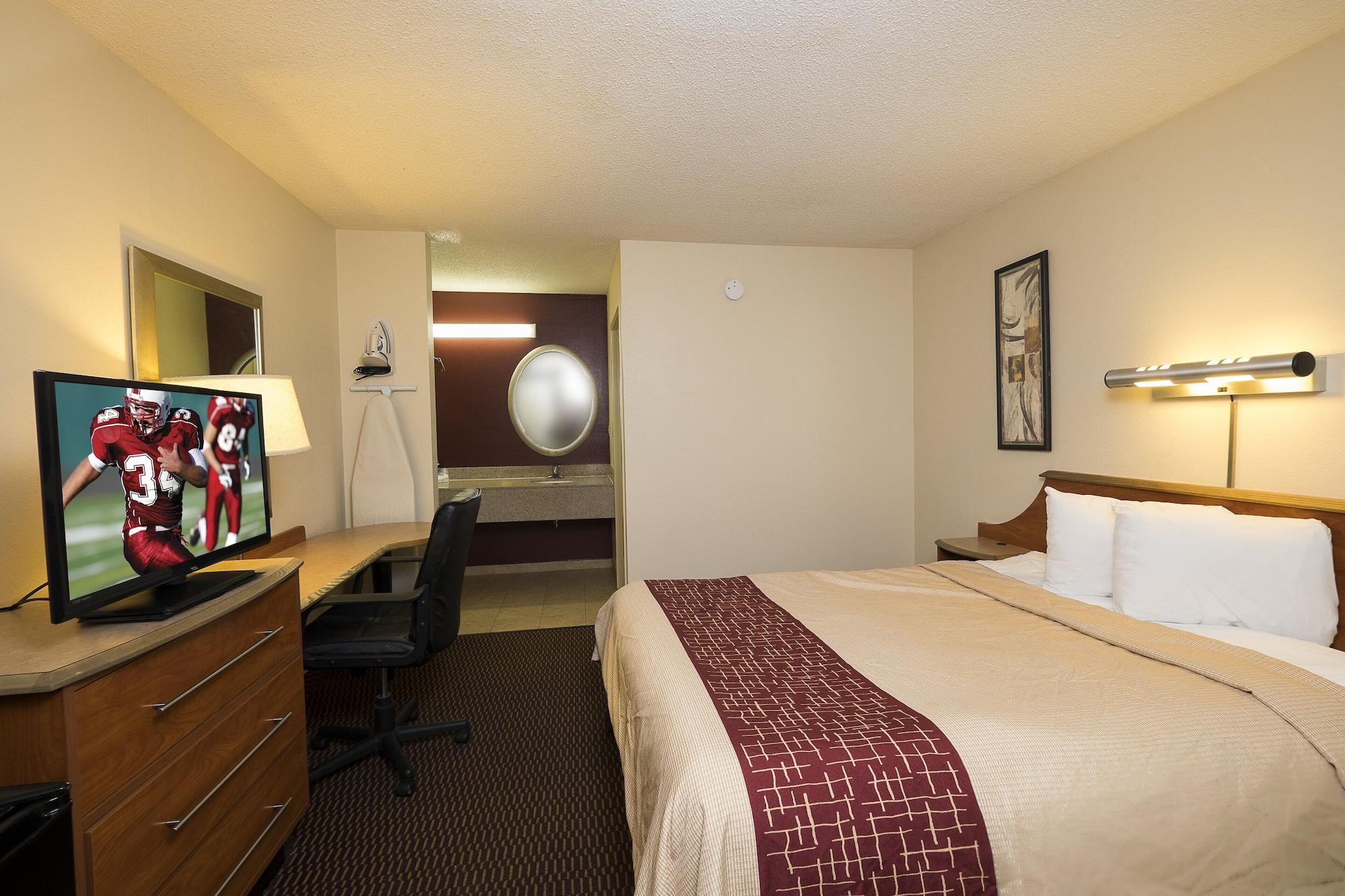 Red Roof Inn Virginia Beach-Norfolk Airport Exterior photo