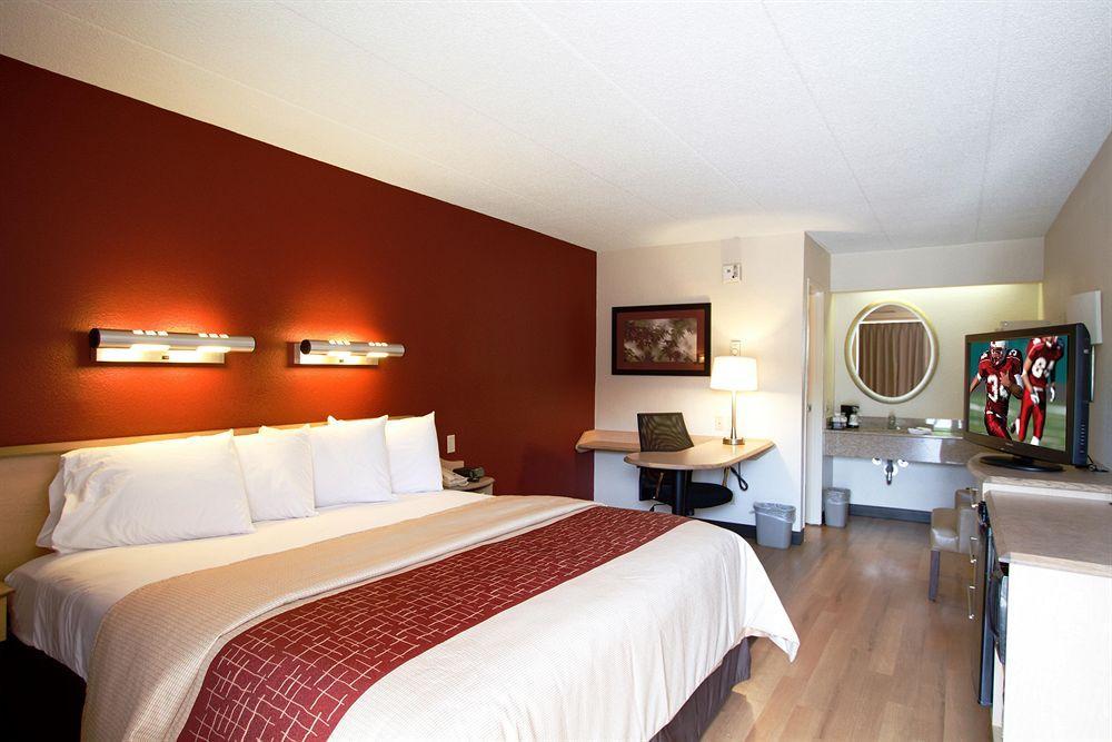 Red Roof Inn Virginia Beach-Norfolk Airport Exterior photo