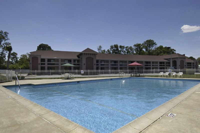Red Roof Inn Virginia Beach-Norfolk Airport Exterior photo