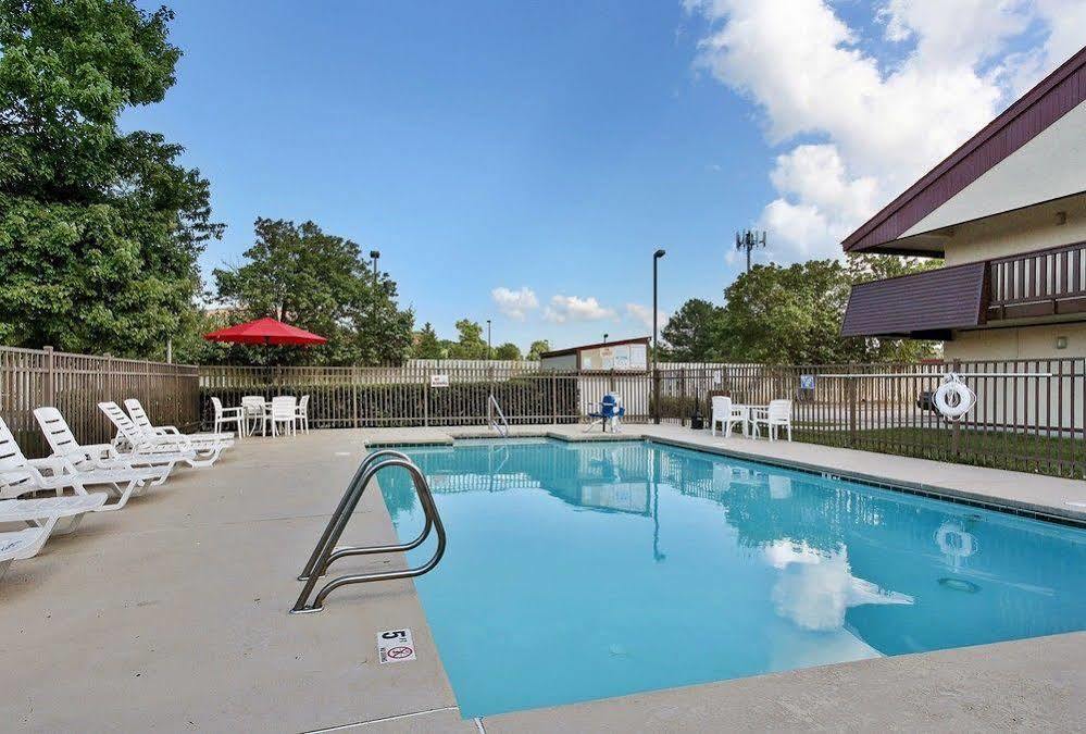 Red Roof Inn Virginia Beach-Norfolk Airport Exterior photo